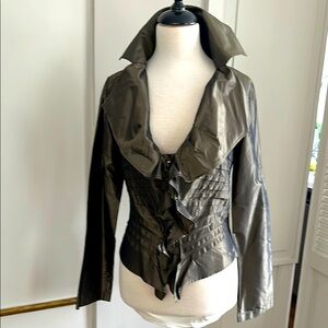 Elegant Women's  Shirt Jacket in Olive Green